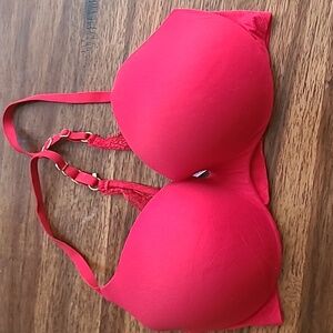 Victoria Secret Red  Incredible perfect shape 34dd